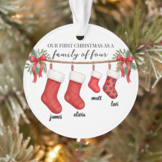 Primer adorno de calcetines de Navidad para famili