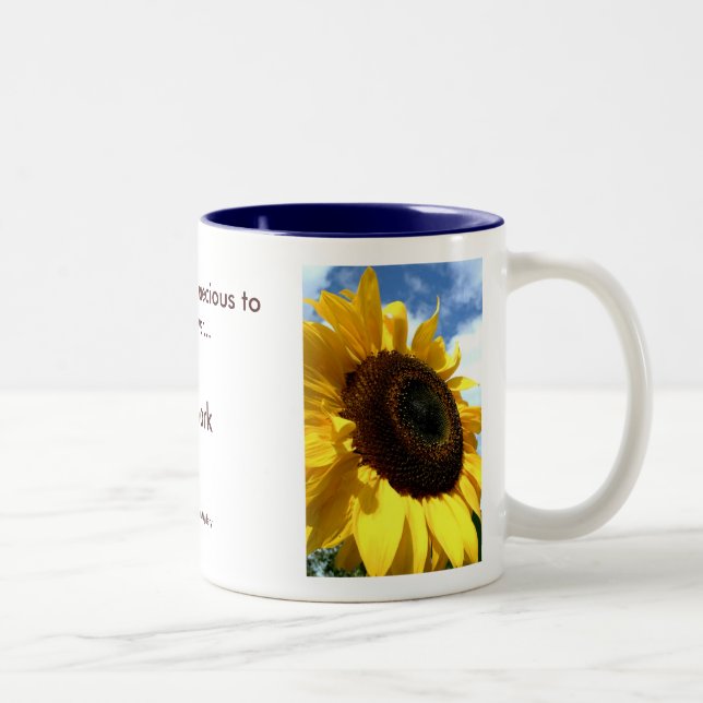 primer del girasol por la taza del tdgallery (Derecha)