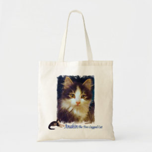 Primer lindo de la bolsa de asas del gatito del