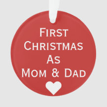Primer navidad como ornamento de la mamá y del