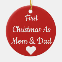 Primer navidad como ornamento de la mamá y del