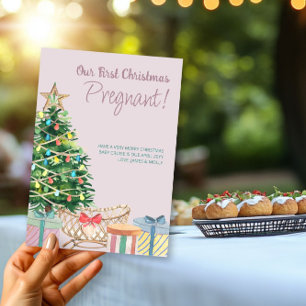 Primer Navidad Embarazada Árbol y Cuna Embarazo