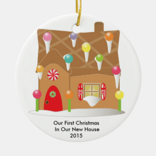 Primer ornamento casero de la casa de pan de