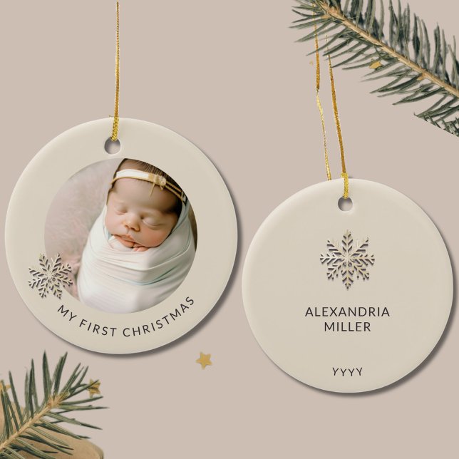Primer ornamento navideño de una bebé personalizad (Subido por el creador)