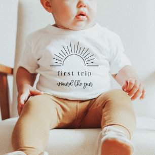 Primer viaje alrededor de la camiseta del bebé Sun