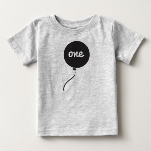 Primera camisa del cumpleaños del bebé