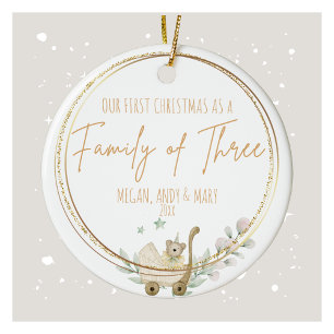 Primera familia navideña de tres ornamentos