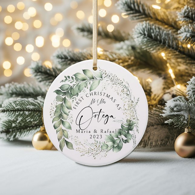 Primera Navidad Casada Ornamento cerámico, Wreath (Subido por el creador)