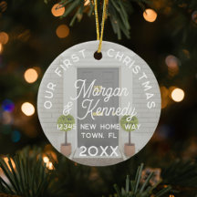 Primera Navidad en el nuevo Ornamento de la direcc