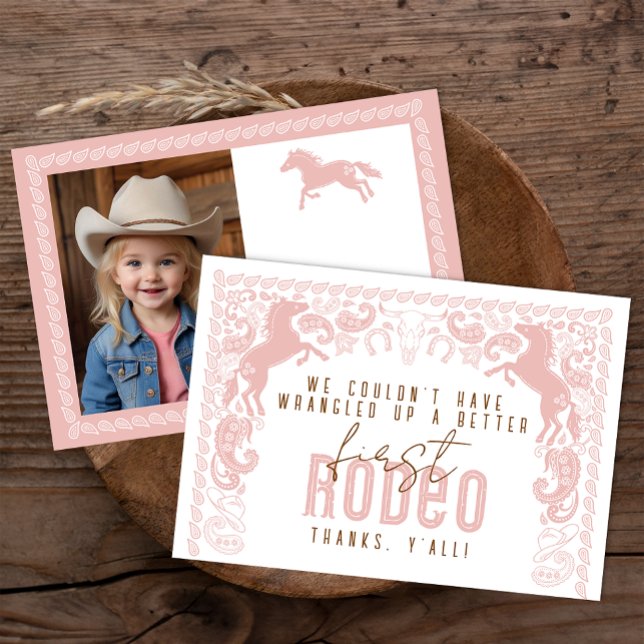 Primera tarjeta de cumpleaños de Rodeo - Western C (Pink 1st Rodeo Birthday Thank You Card)