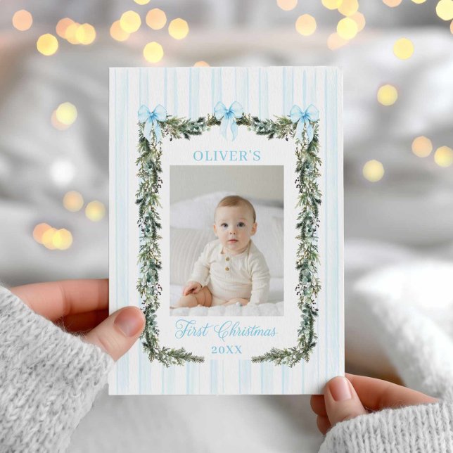 Primera tarjeta de fotos de Navidad de bebé (Elegant Blue Photo First Christmas Card)