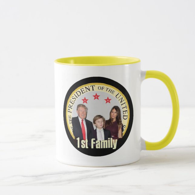 Primera taza de la familia del TRIUNFO (Derecha)