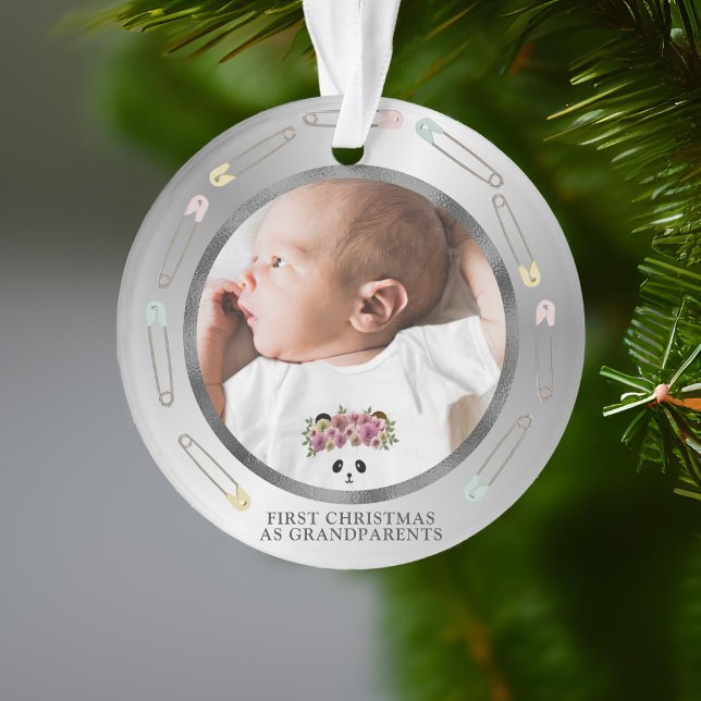 Primeros abuelos de Navidad Ornamento de foto para (If you're looking for a gift for the new grandparents, treat them to this photo ornament.)