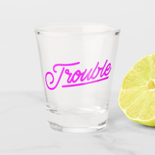 Problemas | Vaso de chupito de letra script rosa n (Anverso)