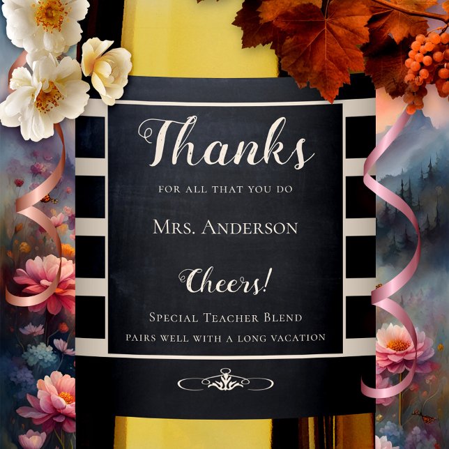 Profesora de pizarra Gracias Etiqueta De Vino (Elegant teacher Thank You wine label featuring a chalkboard or blackboard design with stripes)