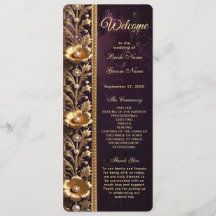 Programa de Boda con Adorno Floral Dorado y Perlas