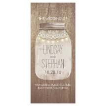 programa de bodas con luces de encaje rústico para