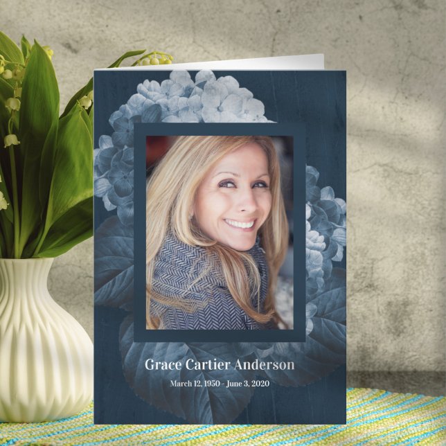 Programa de celebración de la vida de la hidrangea (Subido por el creador)