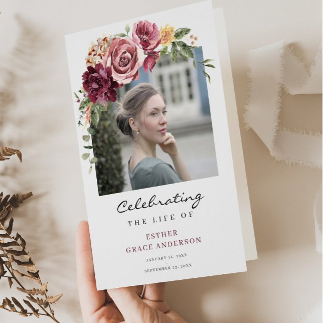 Programa de funerales plegados de la vida para la  (Subido por el creador)