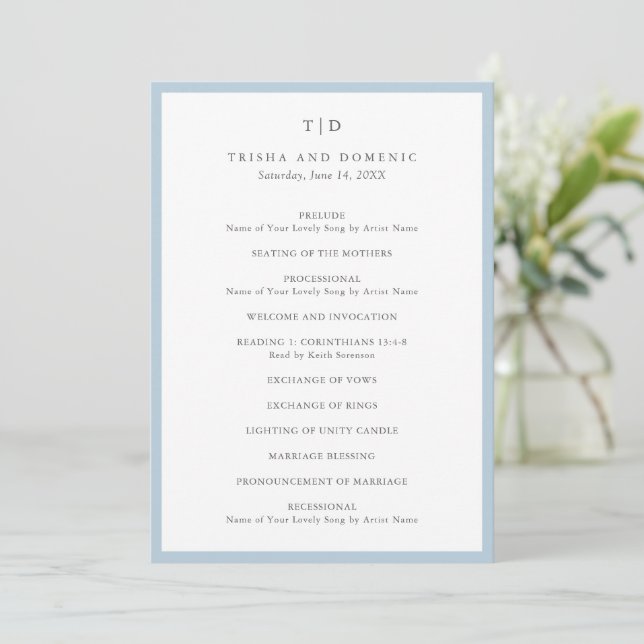 Programa Elegante Boda Moderna con Monograma en Azul Polvo (Anverso de pie)