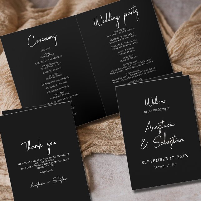 Programa Elegante Boda plegado de guiones blancos y negros (Elegant Script Black & White Bi Folded Wedding Program)