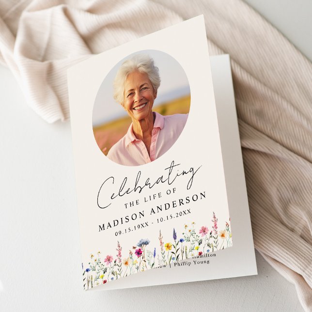 Programa Elegante celebración de Flor Silvestre del Funeral (Subido por el creador)