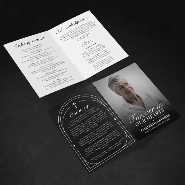Programa Elegante Funeral de Foto en Blanco y Negro (Subido por el creador)