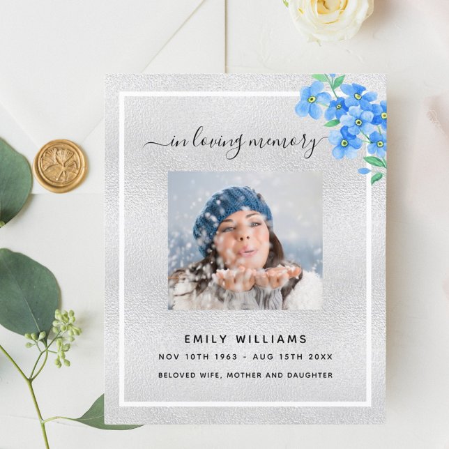 Programa funerario de fotografía floral azul plate (Subido por el creador)