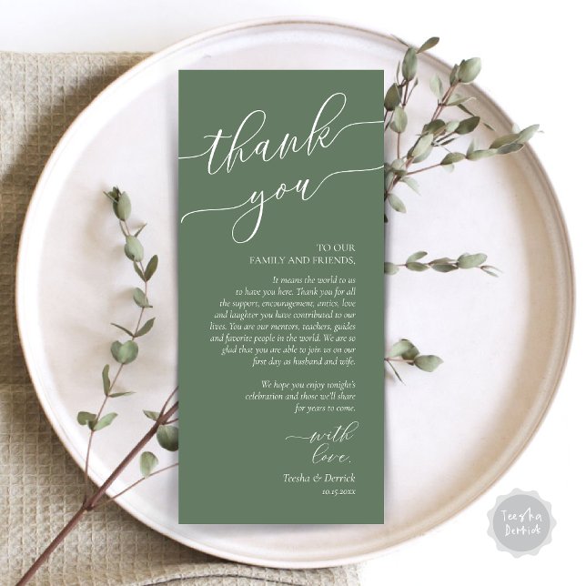 Programa Moderno Romance Dinner Place Setting Gracias Card (Wedding Dinner Place Setting Thank You Card, Modern Romance Design, in Forest Sage Green)