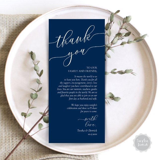 Programa Moderno Romance Dinner Place Setting Gracias Card (Wedding Dinner Place Setting Thank You Card, Modern Romance Design, in Navy Blue)
