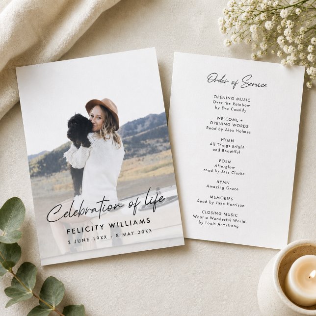 Programa Orden funeral de servicio | Celebración de la vida (Personalized funeral program with photo front and order of service for memorial guests.)