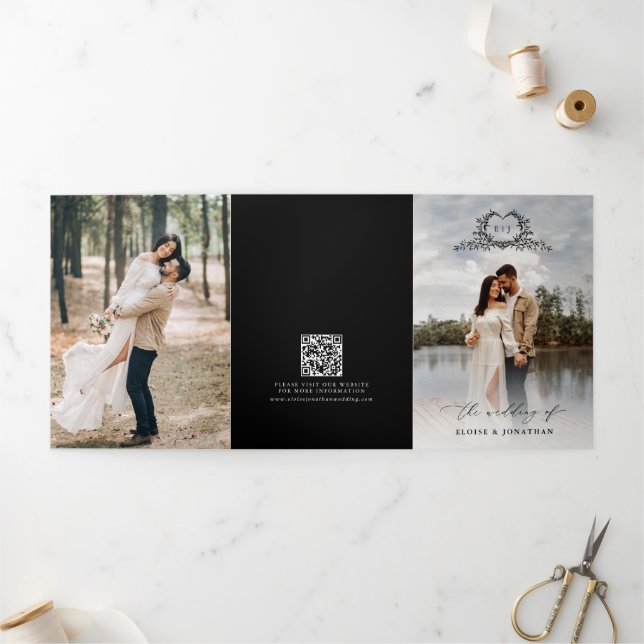 Programa Tríptico Modern Minimalist Crest monogram Wedding Invite (Exterior)