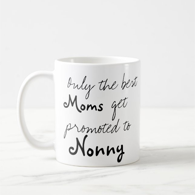 Promocionan a las mejores mamás a una taza de café (Izquierda)