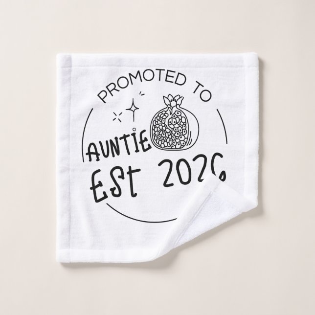 Promoted To Auntie Est 2026 (Toallita)