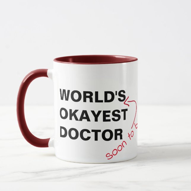 pronto taza divertida médica del médico más (Izquierda)