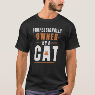 Propiedad Profesionalmente Por Un Gato Camiseta Di