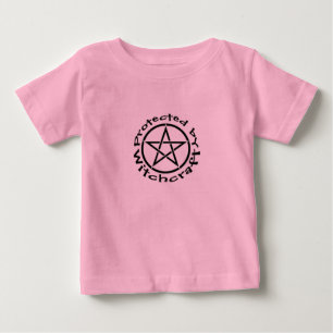 Protegido por la camisa pagana del niño de Wiccan