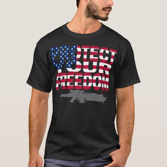 Proteja su rifle de la libertad camiseta