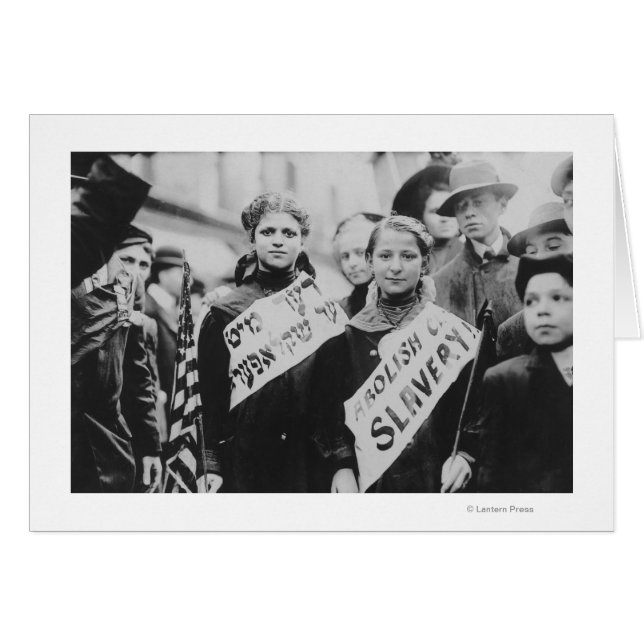 Protesta contra el trabajo infantil en desfile lab (Anverso (Horizontal))