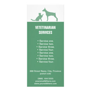 Publicitaria El veterinario mantiene tarjeta del estante del