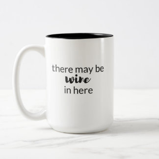 puede haber vino en aquí taza de café