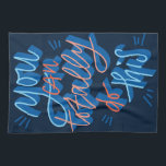 Puedes hacer esta toalla de cocina<br><div class="desc">Puedes hacer esta letra a mano.</div>