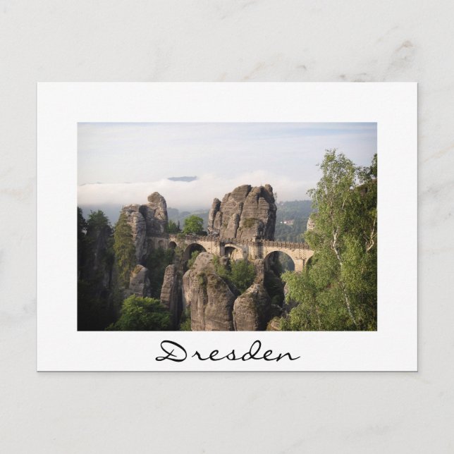 Puente Bastei cerca de la postal blanca de Dresden (Anverso)