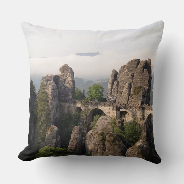 Puente de Bastei en la almohada sajona de Suiza (Anverso)