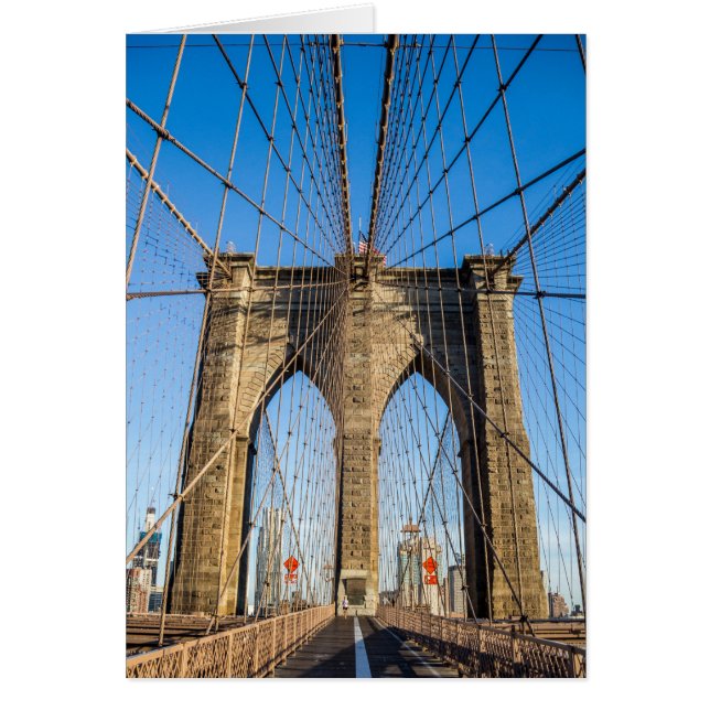 Puente de Brooklyn por la mañana temprano (Frente)