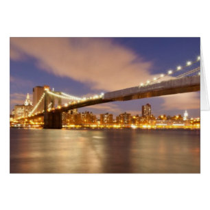 Puente de Brooklyn y Manhattan de noche.
