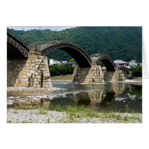 Puente de Kintai en Iwakuni en Japón