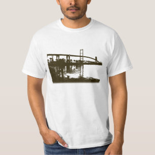 Puente de Vincent Thomas en la camiseta de Brown