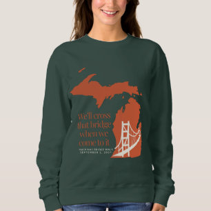 Puente Mackinac Caminata sudadera oscura