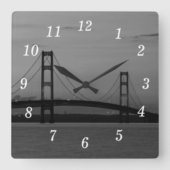 Puente Mackinac En El Reloj De Pared En Escala De  (Anverso)